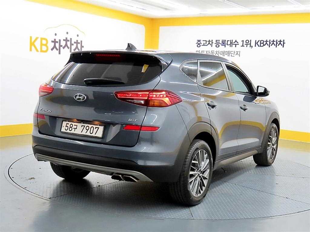 HYUNDAI Tucson - Vista 4