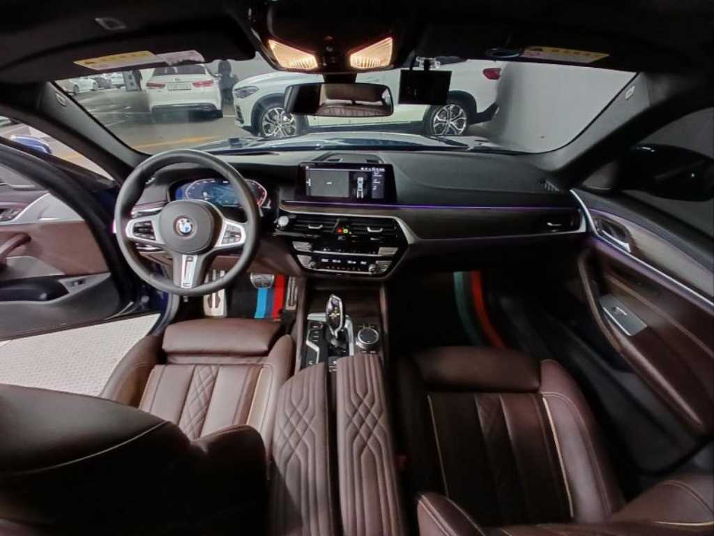 BMW 5 Series - Vista 6