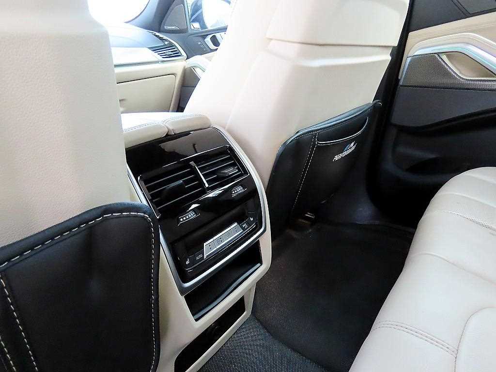 BMW X6 2021 Negro - Importación desde Corea - HF Imports Iquique - Foto 15