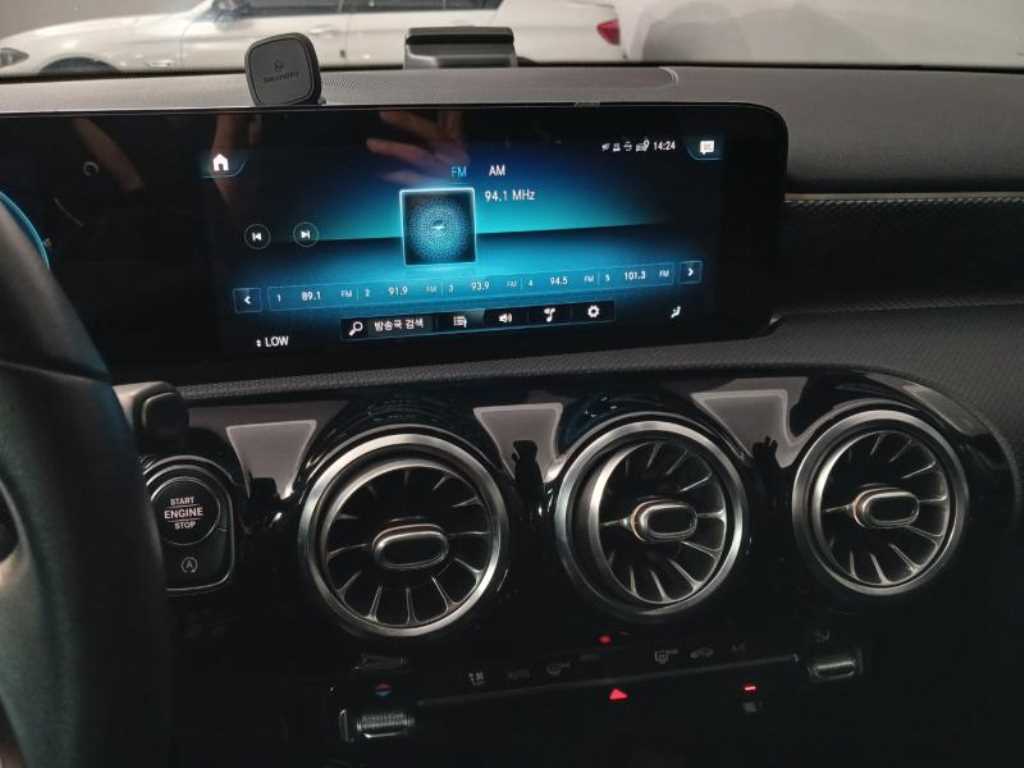 Mercedes Benz A Class 2021 Blanco - Importación desde Corea - HF Imports Iquique - Foto 13