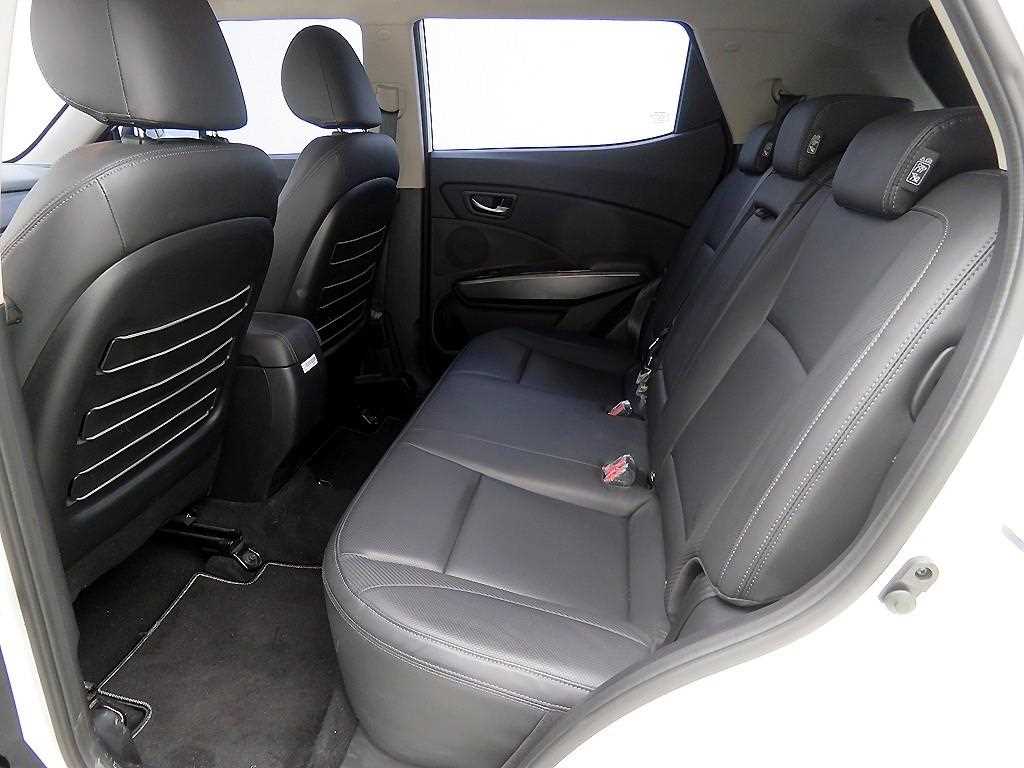 Ssangyong Tivoli - Vista 7