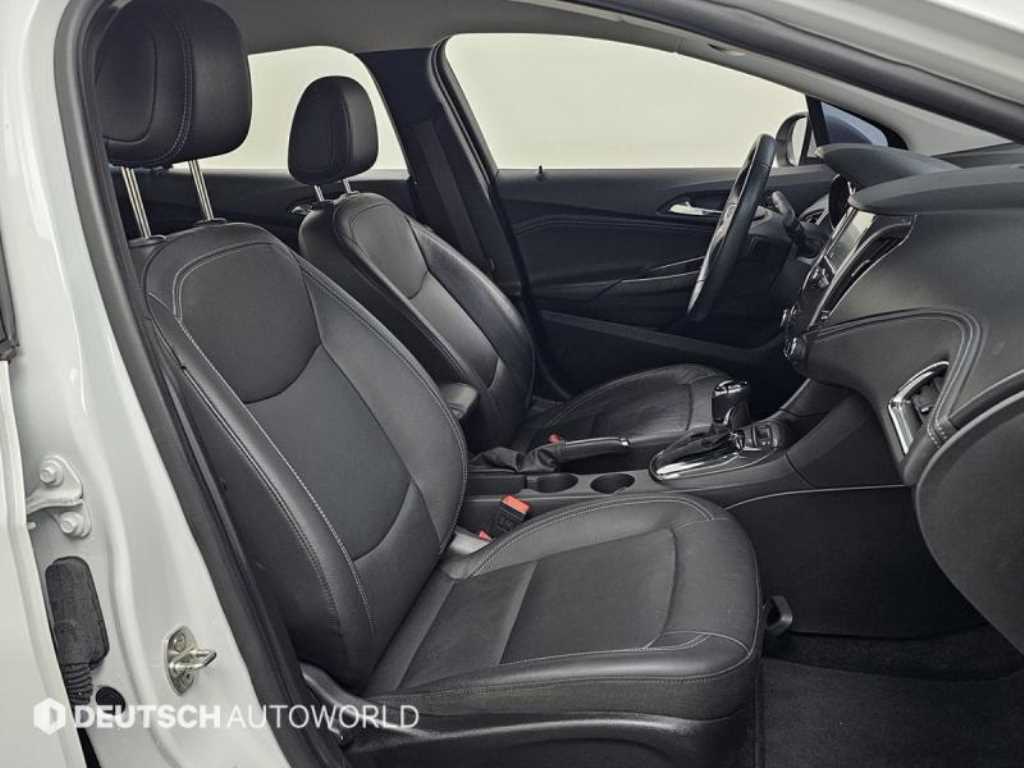 Chevrolet Cruise - Vista 10