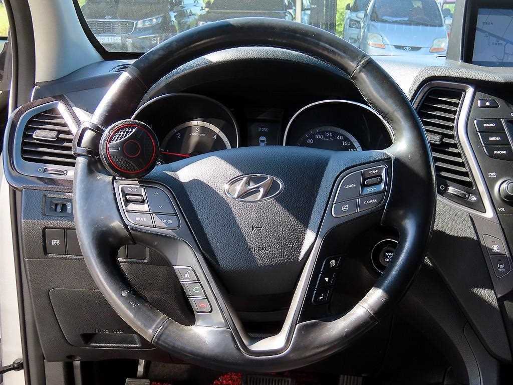 HYUNDAI Santa Fe - Vista 7