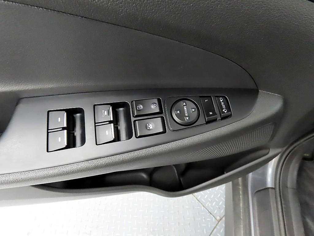 HYUNDAI Tucson - Vista 11