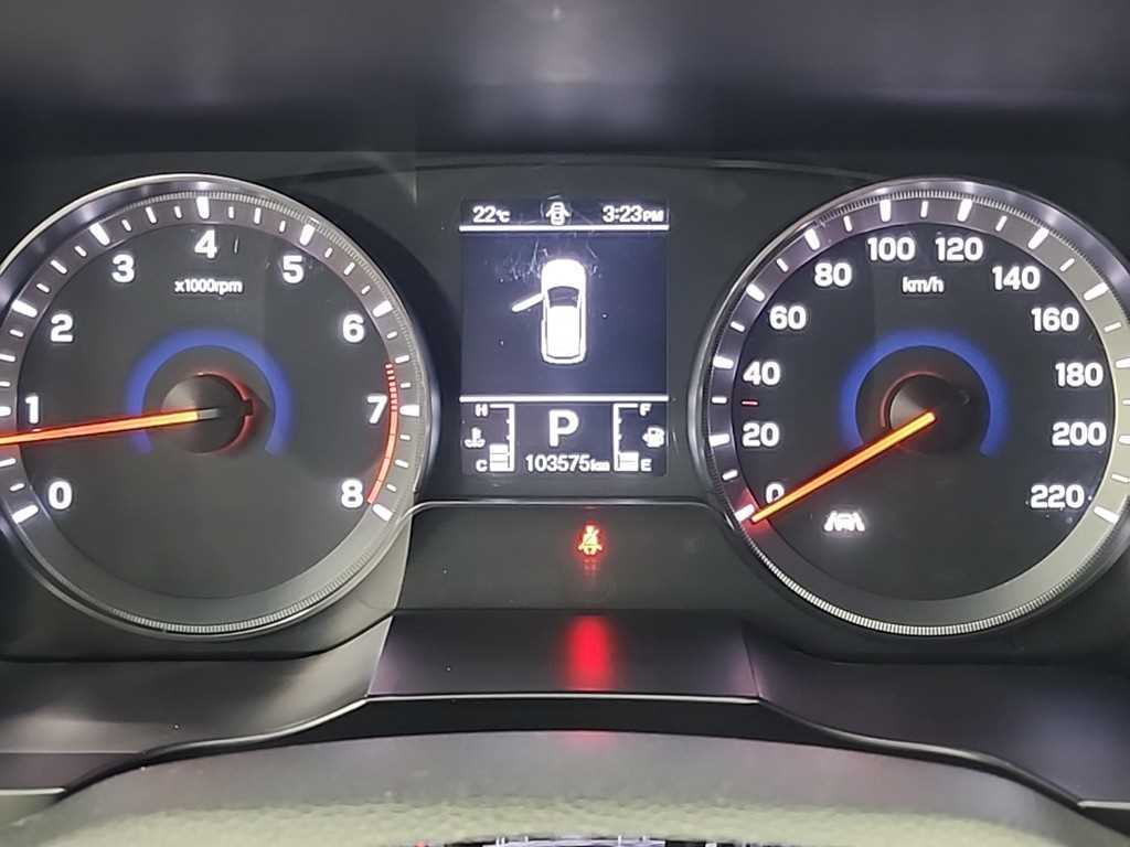 Ssangyong Tivoli - Vista 6