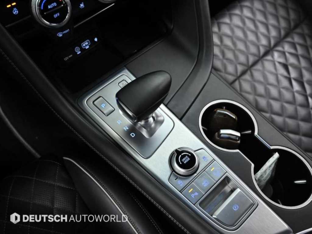 Genesis G70 - Vista 9