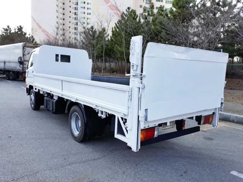 medium and large cargo truck 2007 Blanco - Importación desde Corea - HF Imports Iquique - Foto 14