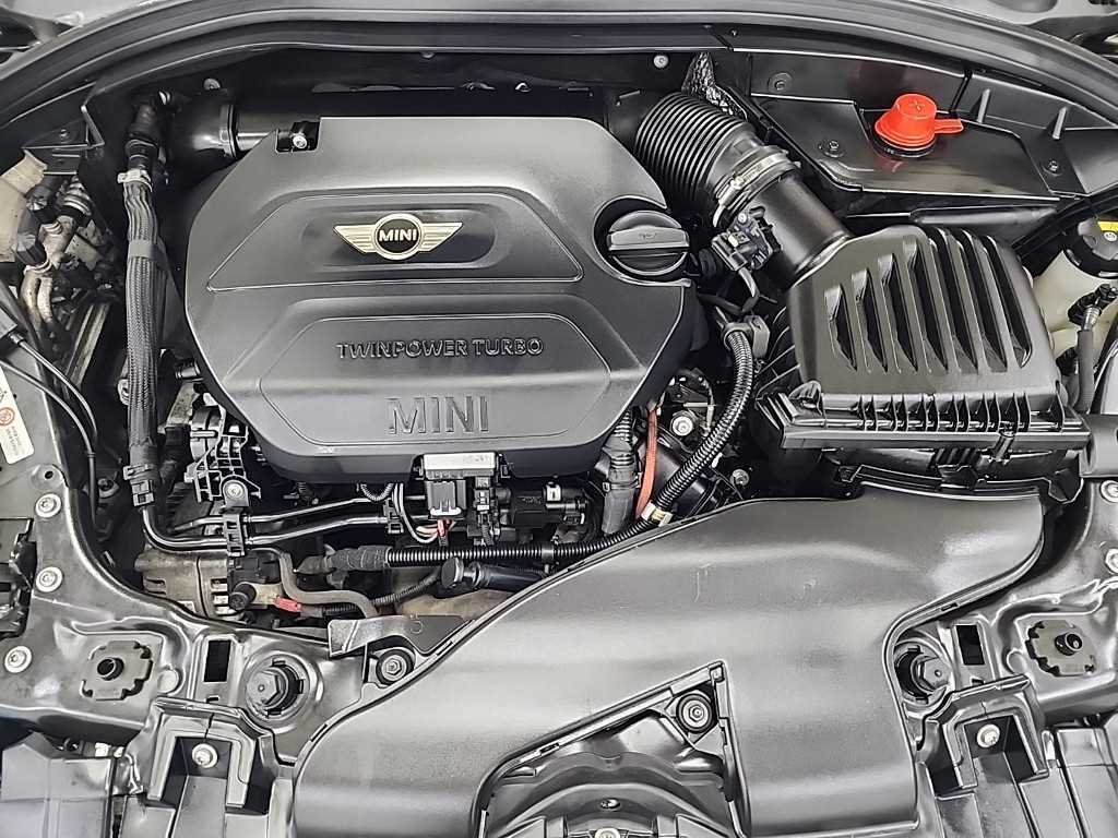 Mini Clubman - Vista 5