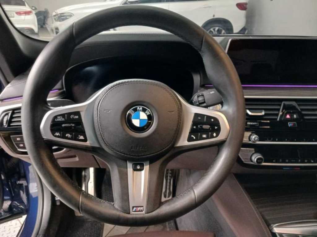 BMW 5 Series - Vista 11