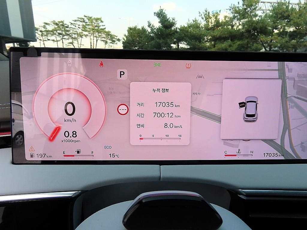 Genesis GV70 - Vista 9