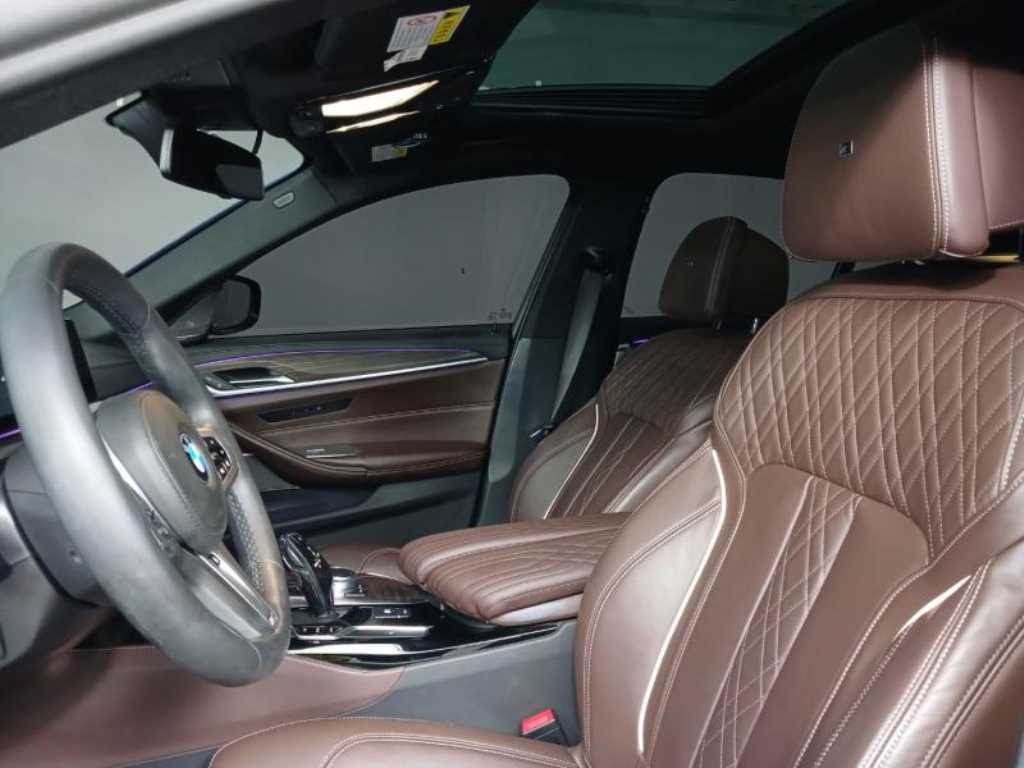 BMW 5 Series - Vista 7