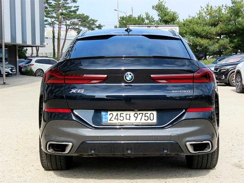 BMW X6 - Vista 4