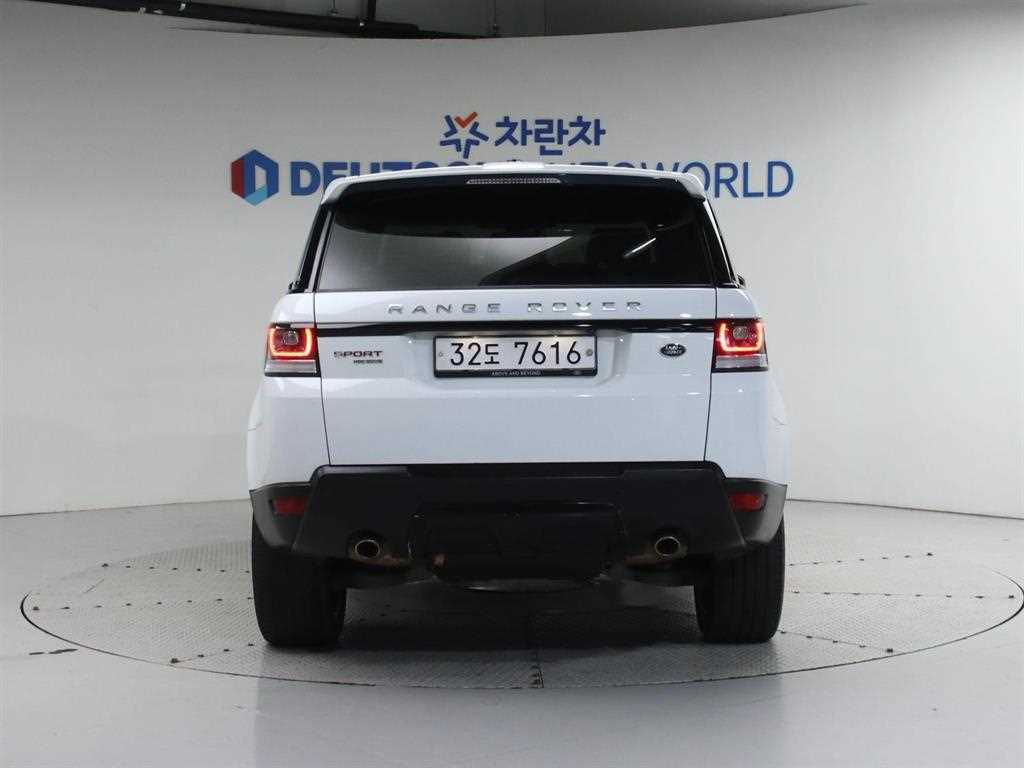 Land Rover Range Rover Sports - Vista 4