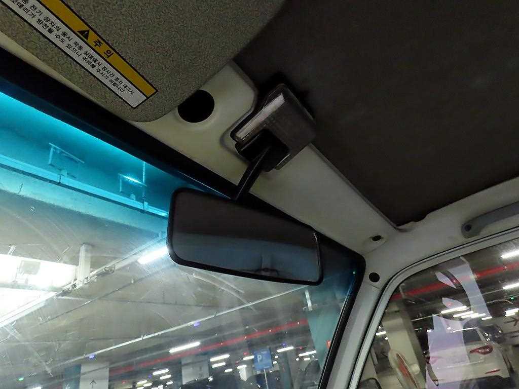 Small Truck tower_built-in tower 2013 Blanco - Importación desde Corea - HF Imports Iquique - Foto 13