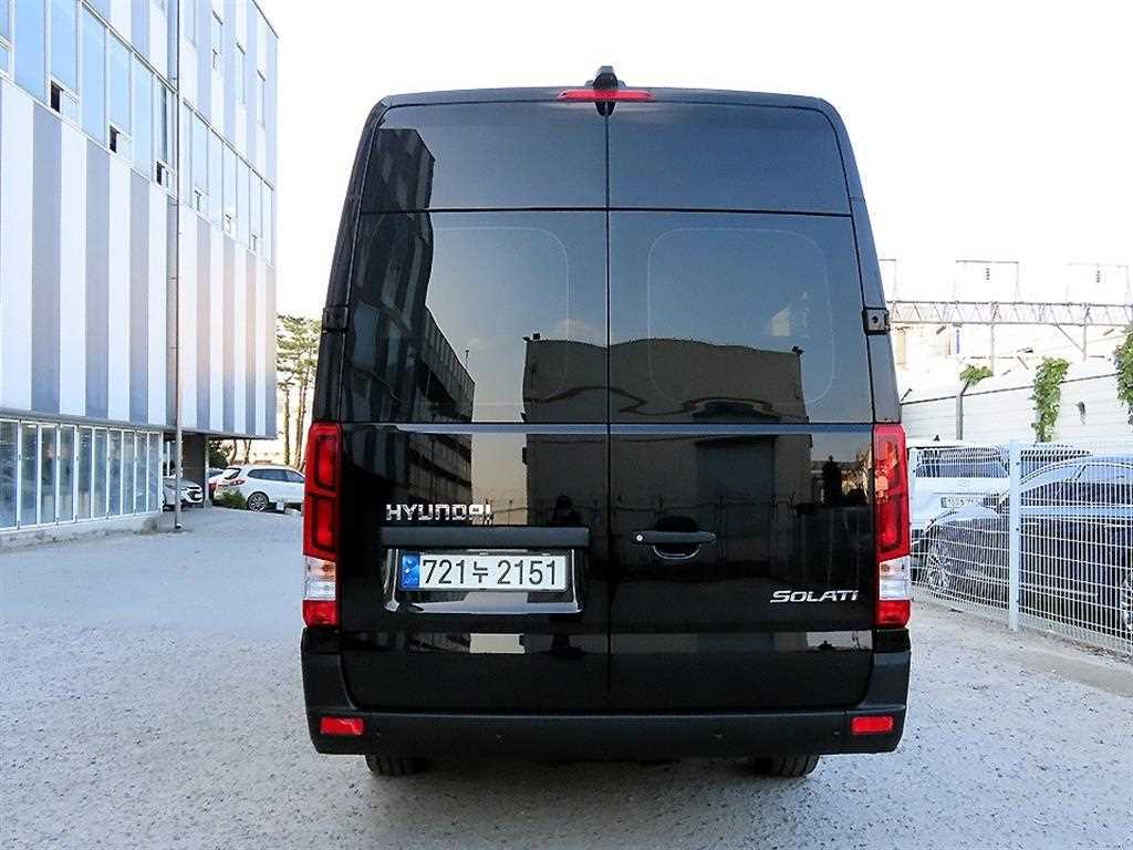 HYUNDAI Solati - Vista 4