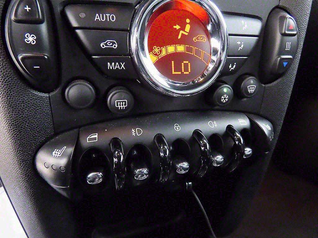 Mini Coupe - Vista 12