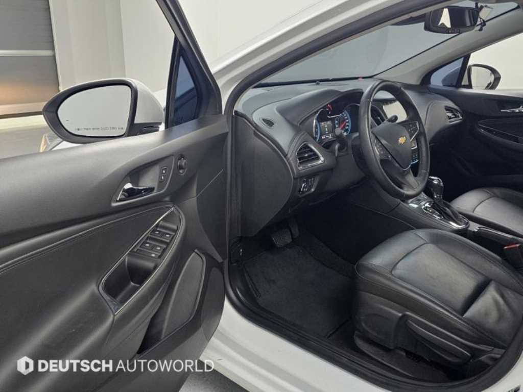 Chevrolet Cruise - Vista 11