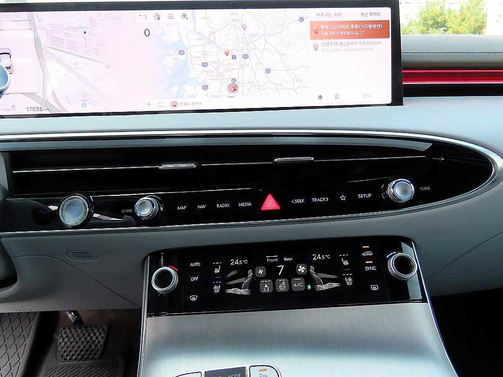 Genesis GV70 2025 Negro - Importación desde Corea - HF Imports Iquique - Foto 13