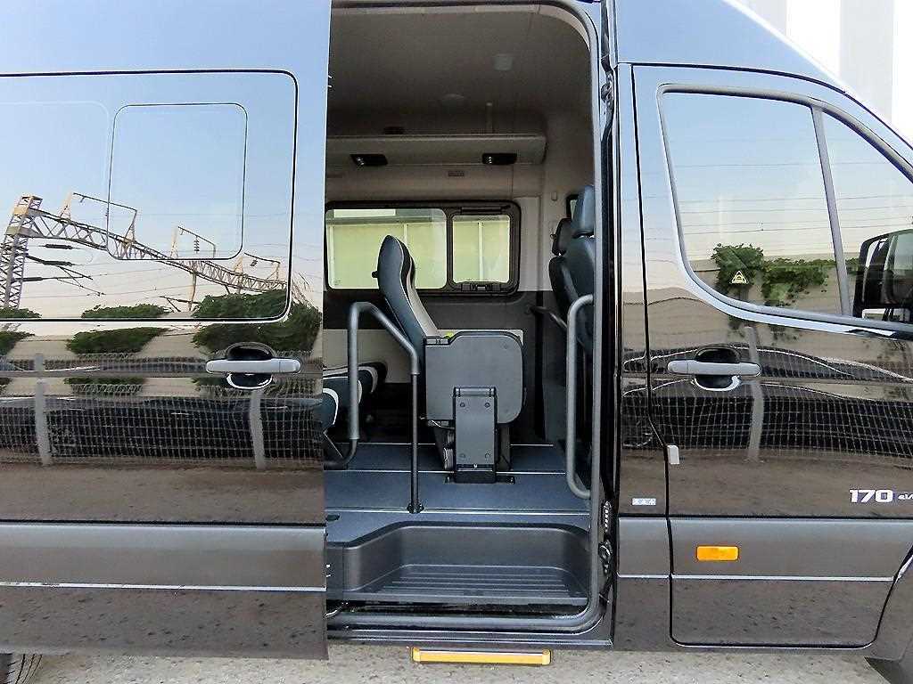 HYUNDAI Solati - Vista 6