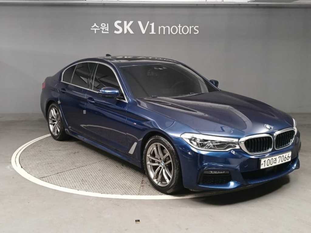 BMW 5 Series - Vista 5