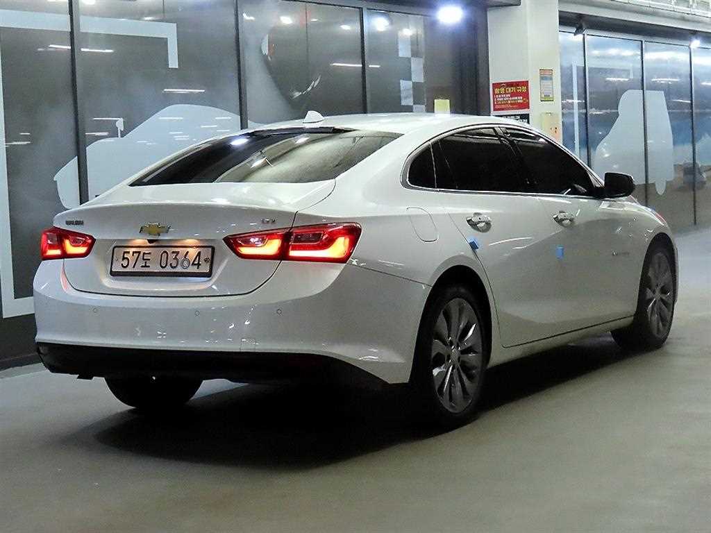 Chevrolet Malibu - Vista 4