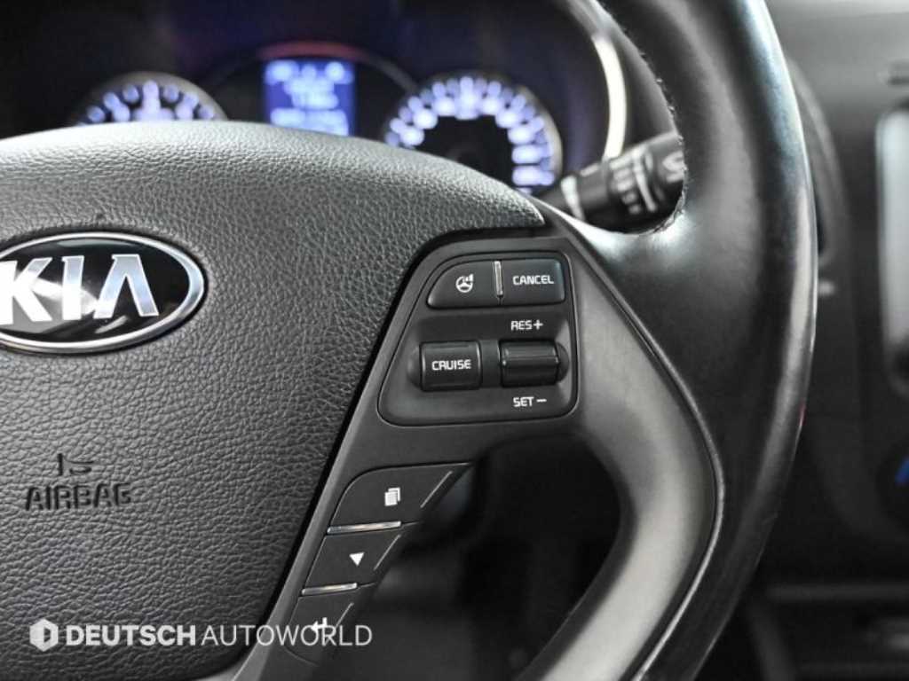 KIA K3 2015 Blanco - Importación desde Corea - HF Imports Iquique - Foto 18