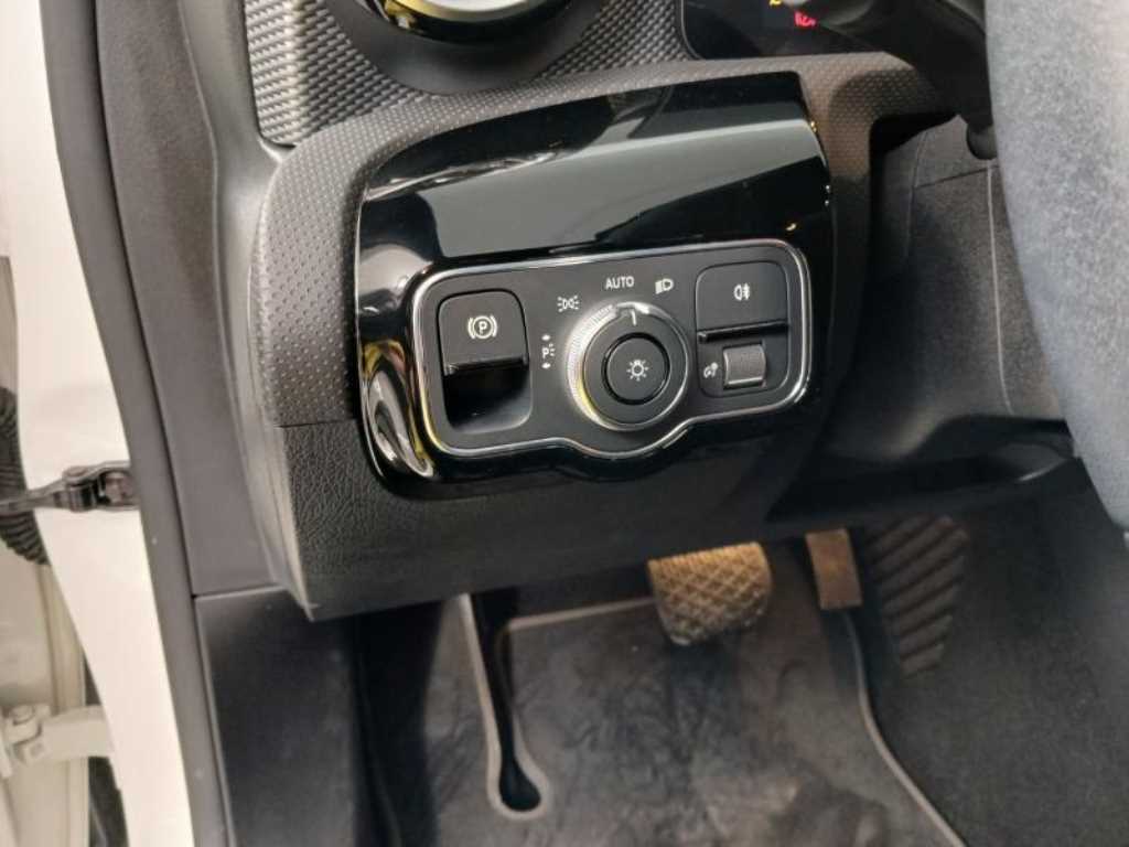 Mercedes Benz A Class - Vista 12