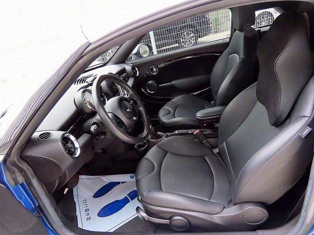 Mini Coupe - Vista 5