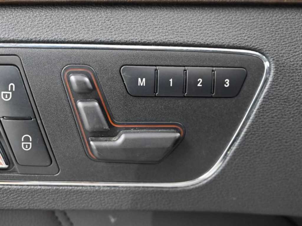 Mercedes Benz E class 2011 Plateado - Importación desde Corea - HF Imports Iquique - Foto 18