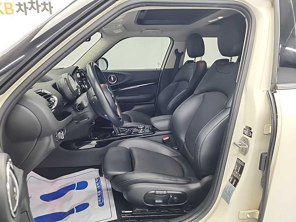 Mini Clubman - Vista 11