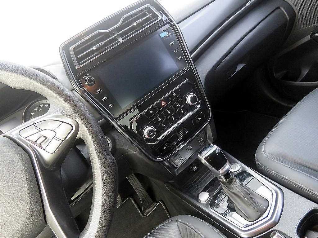 Ssangyong Tivoli - Vista 10