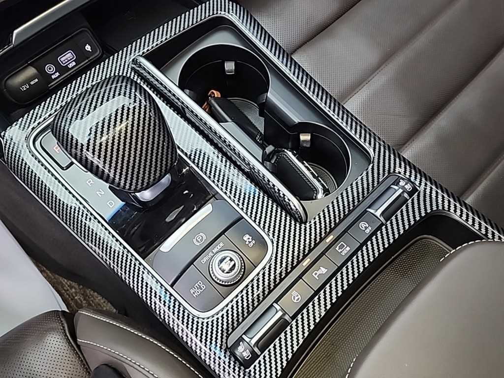 KIA Stinger - Vista 8