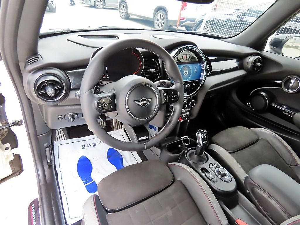 Mini Cooper Convertible - Vista 12