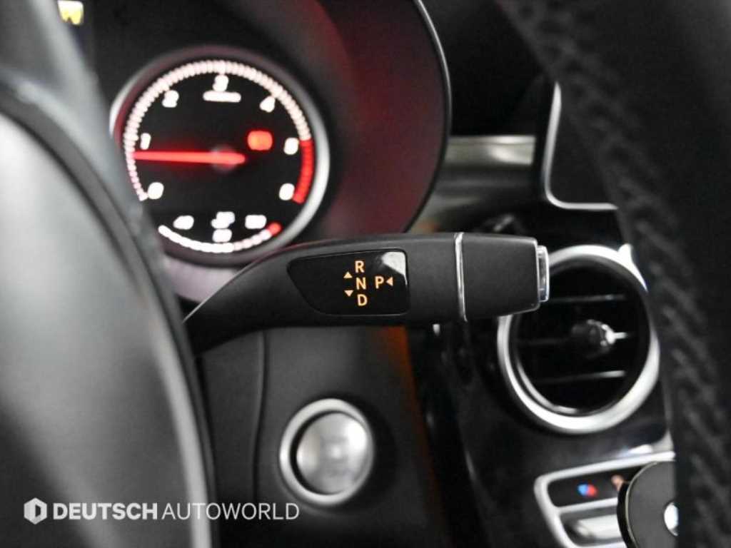 Mercedes Benz GLC Class - Vista 9