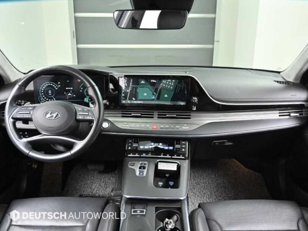 HYUNDAI Grandeur - Vista 5