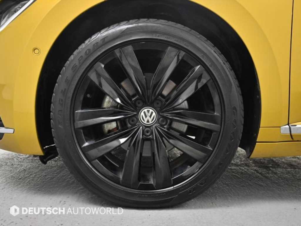 Volkswagen Arteon - Vista 5