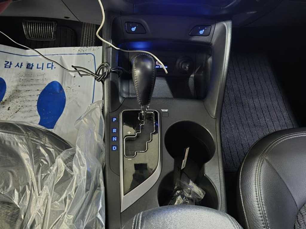 HYUNDAI Tucson 2011 Plateado - Importación desde Corea - HF Imports Iquique - Foto 14