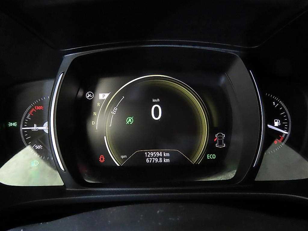 SAMSUNG QM6 - Vista 9