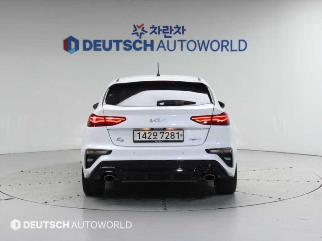 KIA K3 - Vista 4