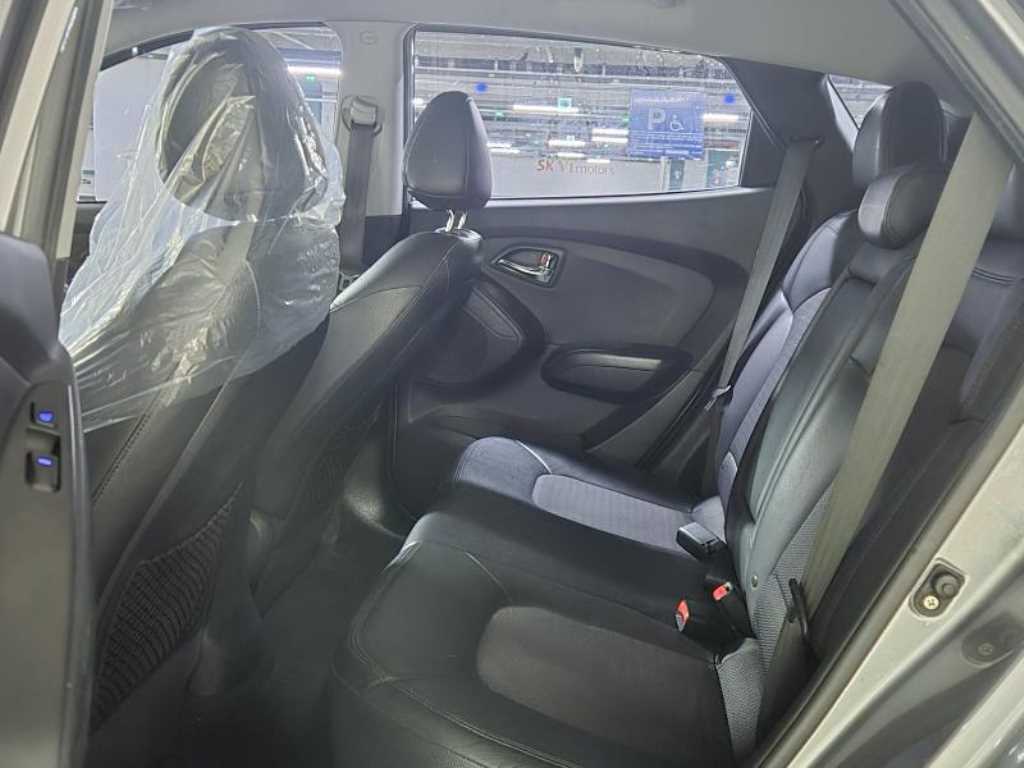 HYUNDAI Tucson - Vista 12