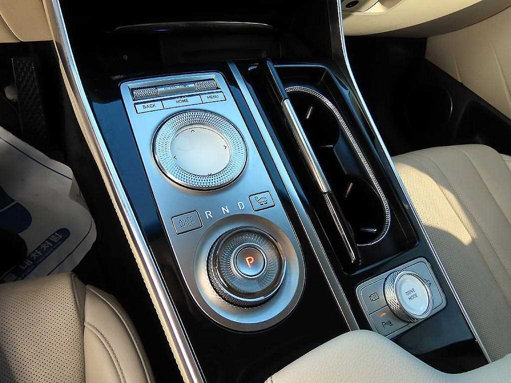 Genesis GV80 - Vista 10