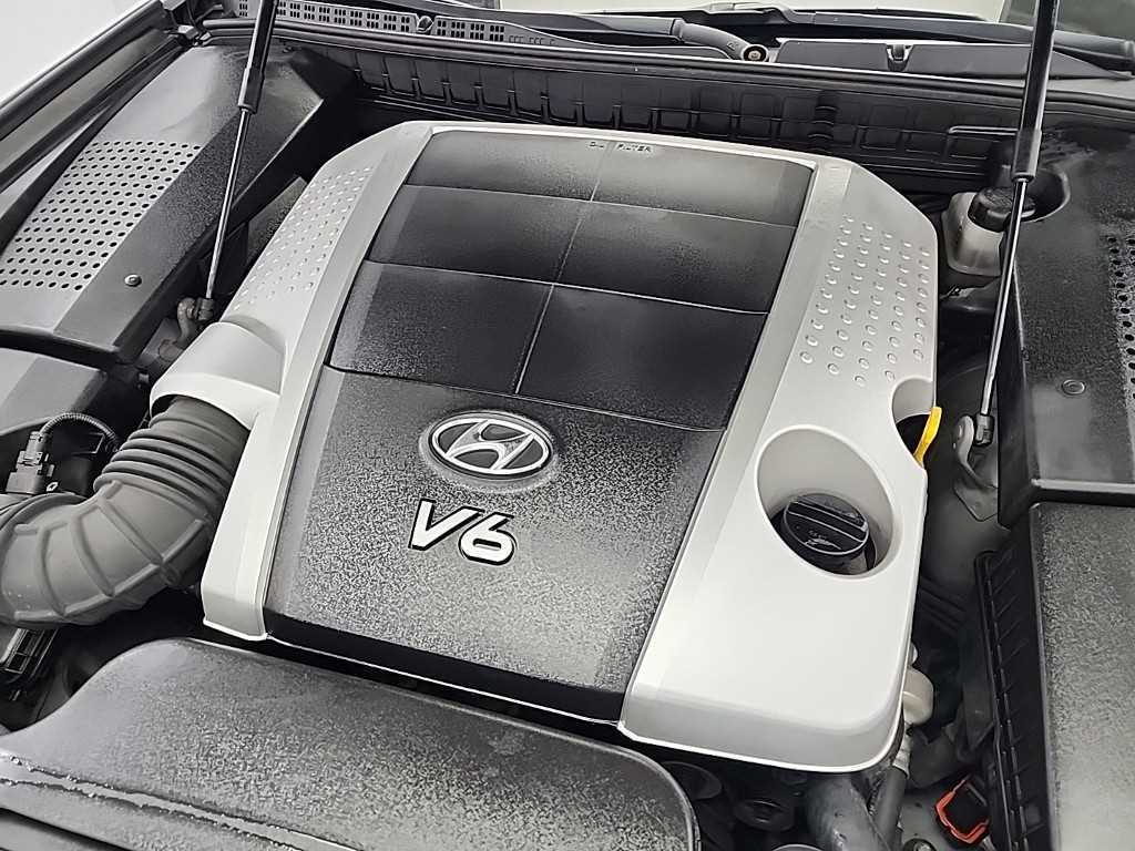 HYUNDAI Equus - Vista 5