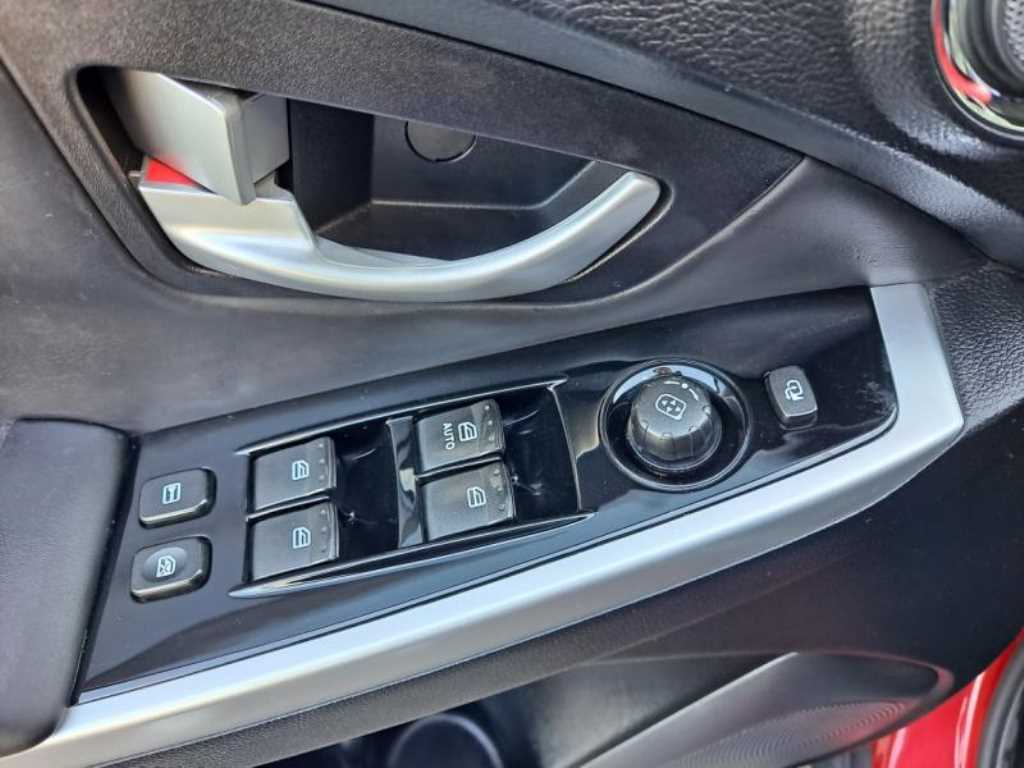 Ssangyong Korando - Vista 12