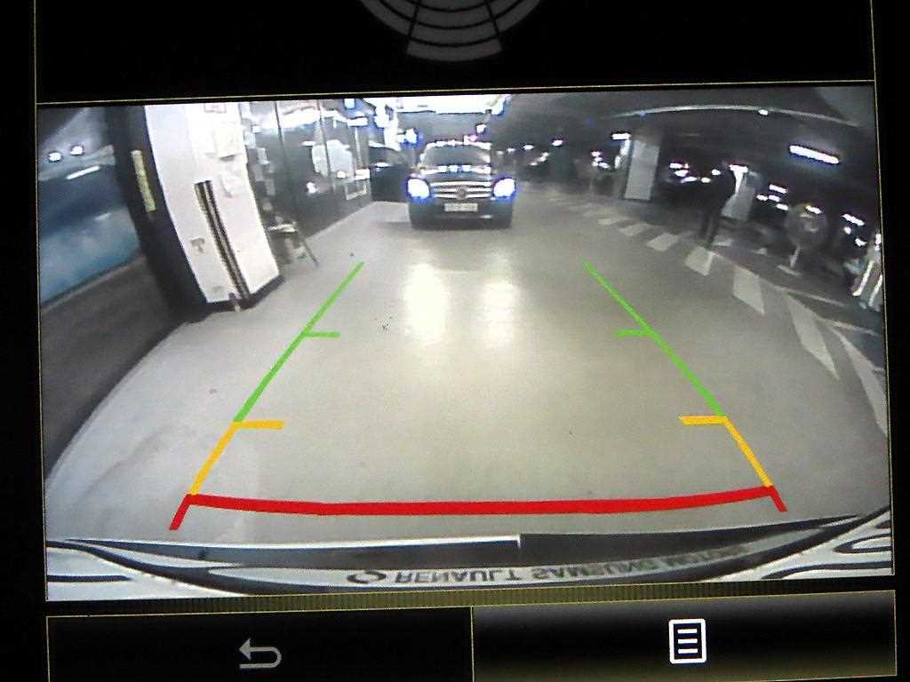 SAMSUNG QM6 2018 Blanco - Importación desde Corea - HF Imports Iquique - Foto 16