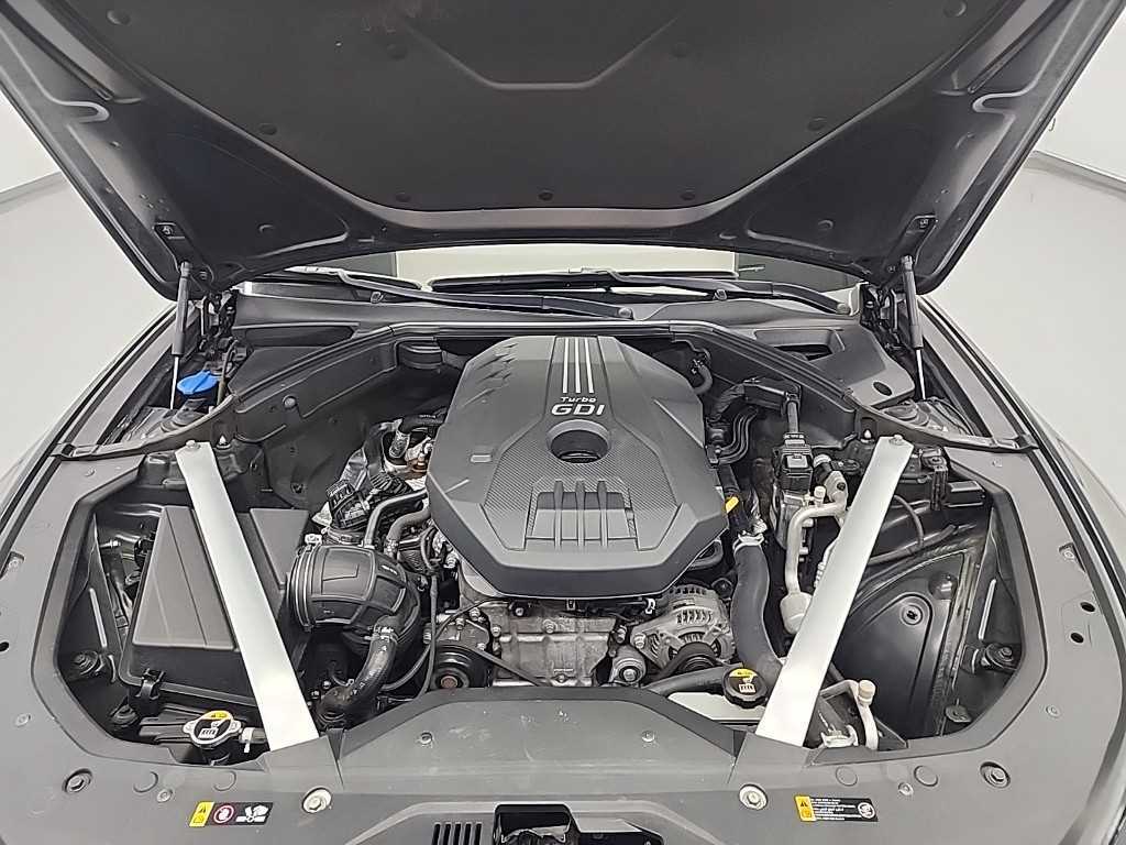 Genesis G70 - Vista 5