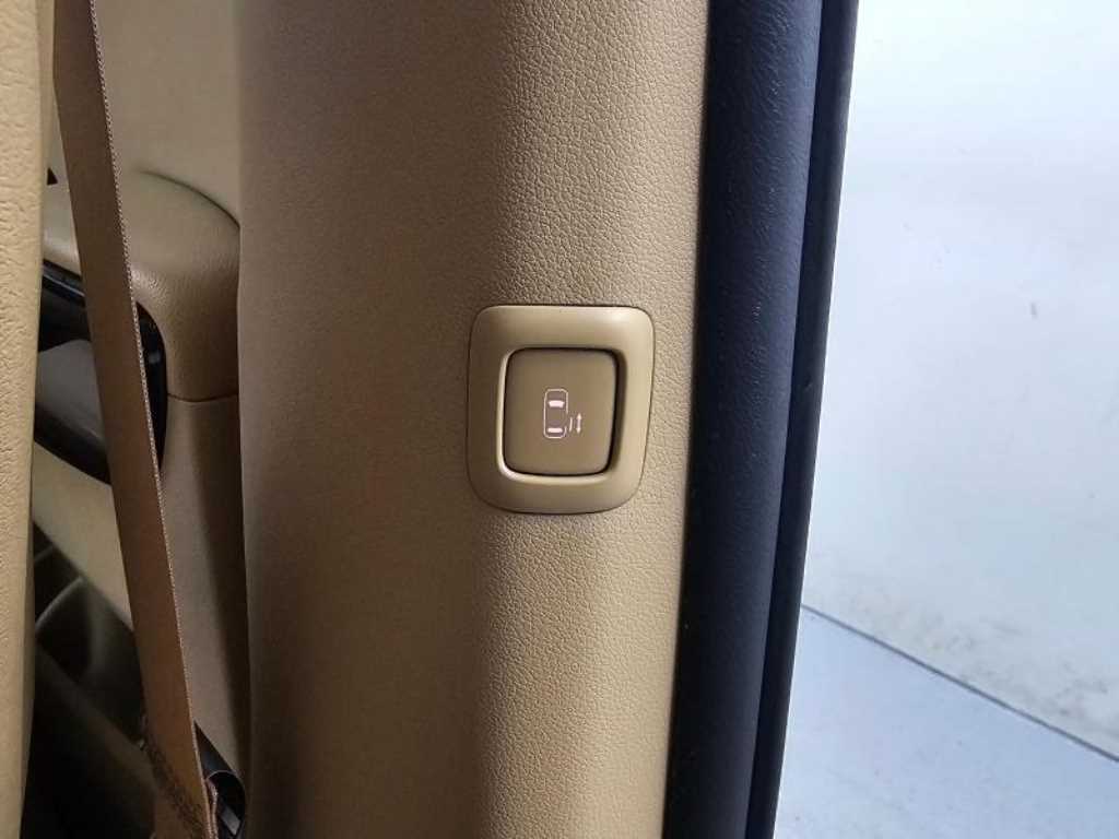 KIA Carnival 2016 Negro - Importación desde Corea - HF Imports Iquique - Foto 17