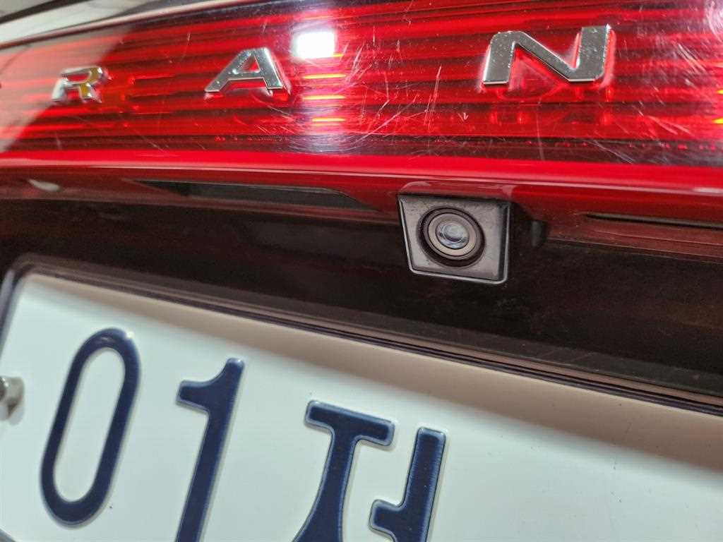 HYUNDAI Grandeur - Vista 5