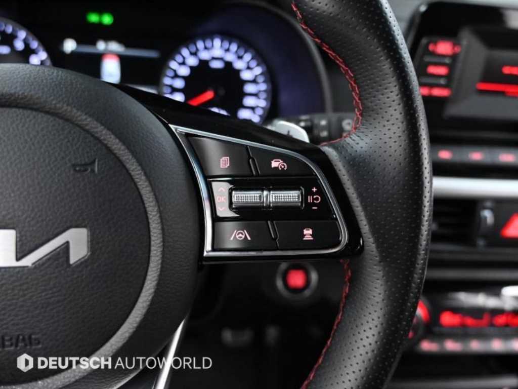 KIA K3 2022 Blanco - Importación desde Corea - HF Imports Iquique - Foto 18