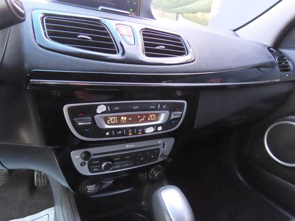 SAMSUNG SM3 - Vista 8