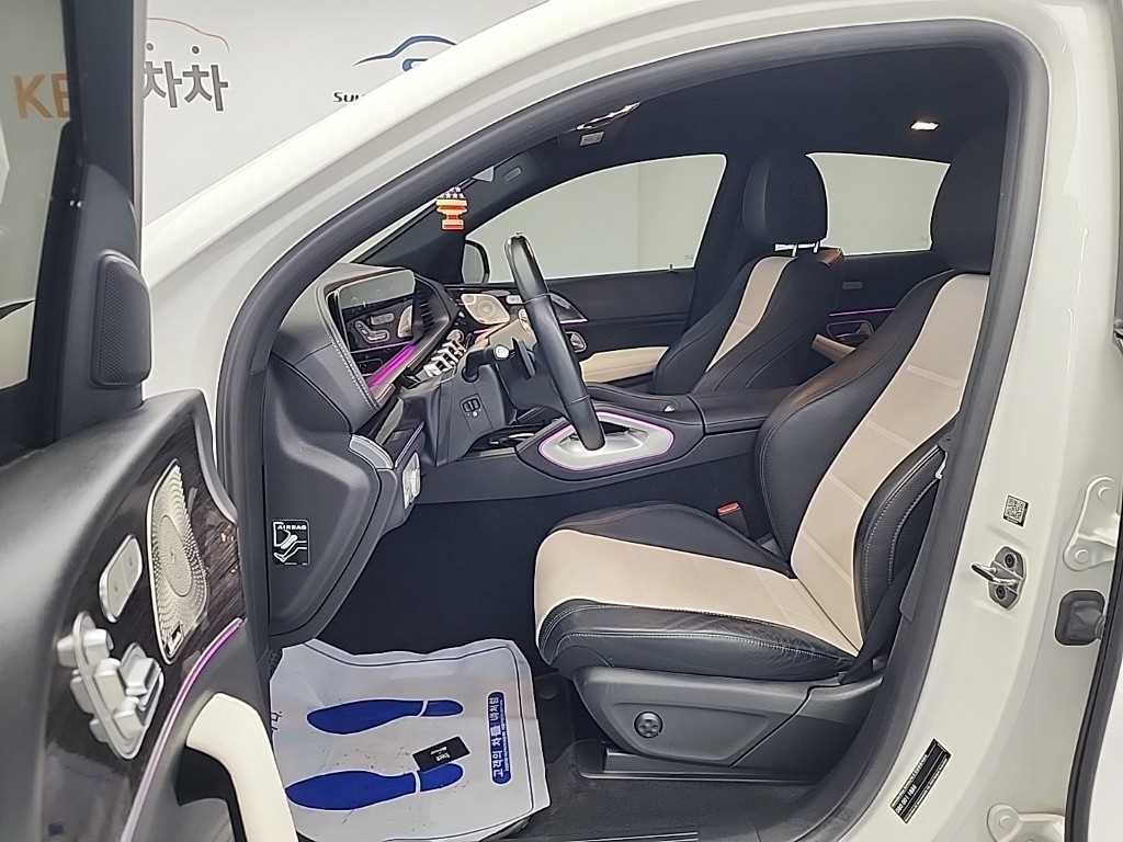 Mercedes Benz GLE Class - Vista 11